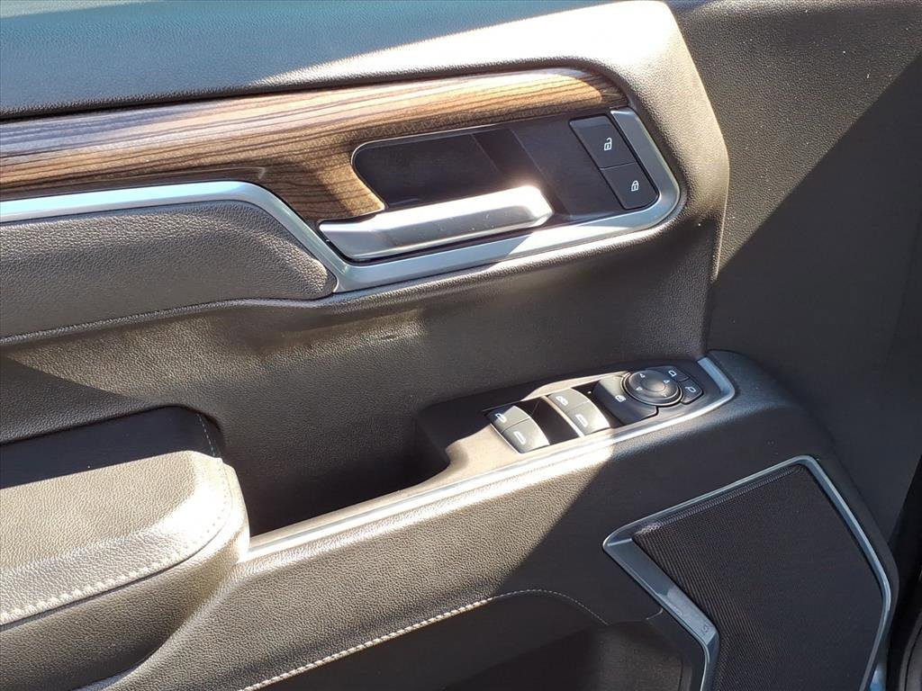 Certified 2025 Chevrolet Silverado 1500 LT image 11