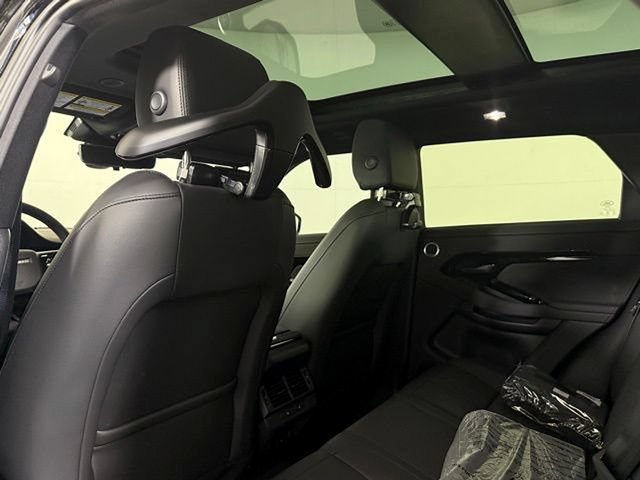 New 2026 Land Rover Range Rover Evoque S AWD/4WD image 21