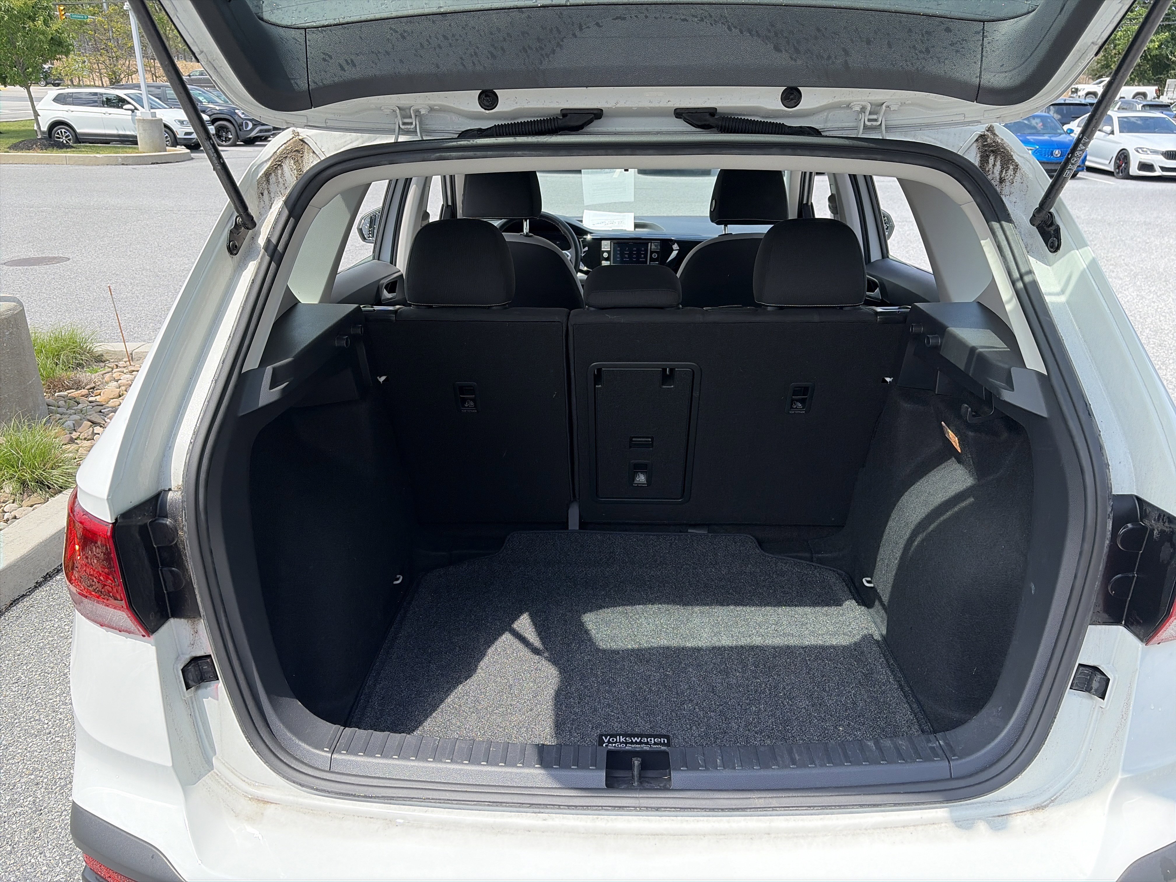 Used 2023 Volkswagen Taos S FWD image 19