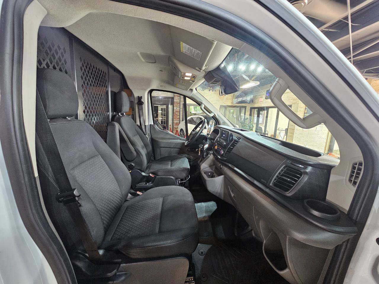Used 2022 Ford Transit 250 Low Roof w/ Exterior Upgrade Package RWD image 12