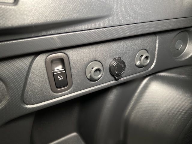 Certified 2025 Subaru Forester Touring w/ Protection Package image 64