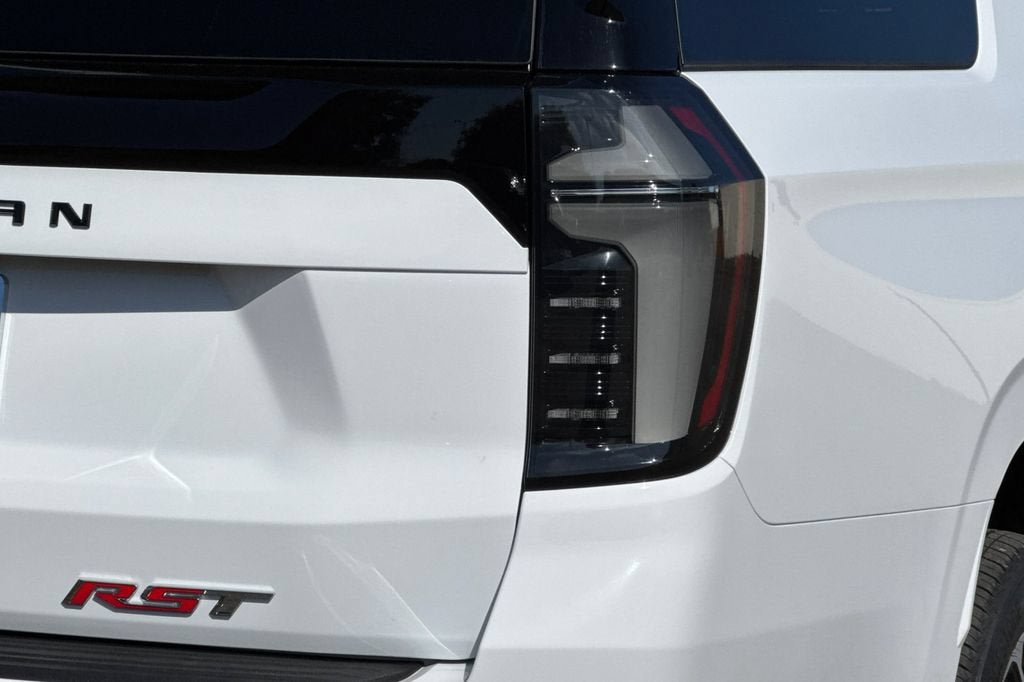 New 2026 Chevrolet Suburban RST w/ Comfort Package AWD/4WD image 27