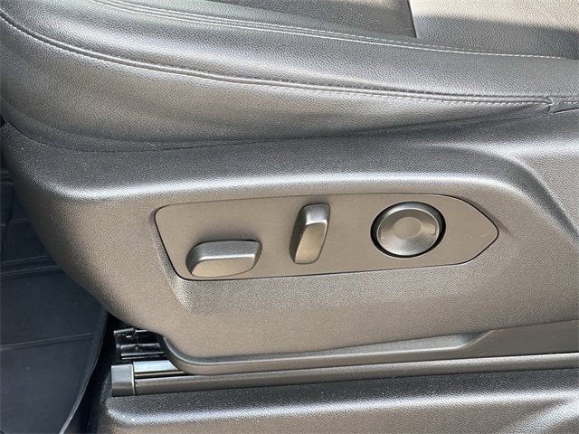 Used 2022 Chevrolet Tahoe LT w/ Luxury Package image 22