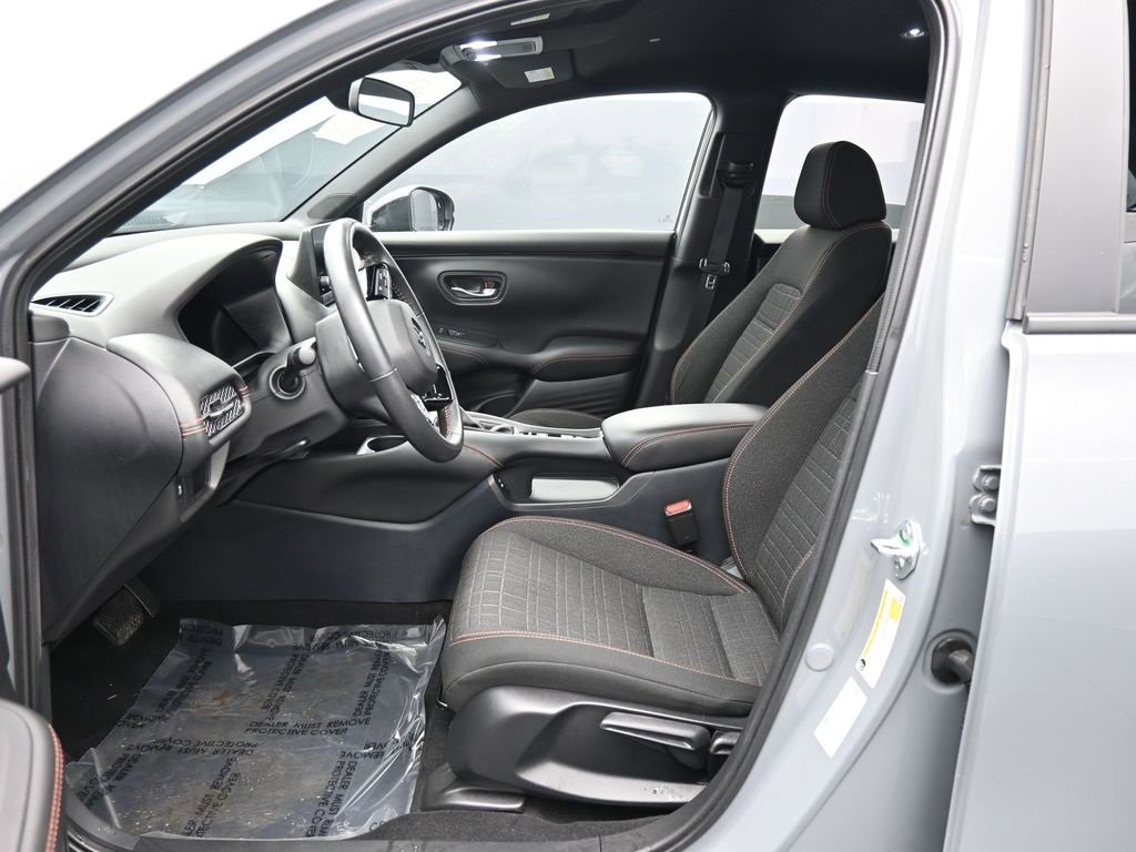 Certified 2024 Honda HR-V Sport image 32