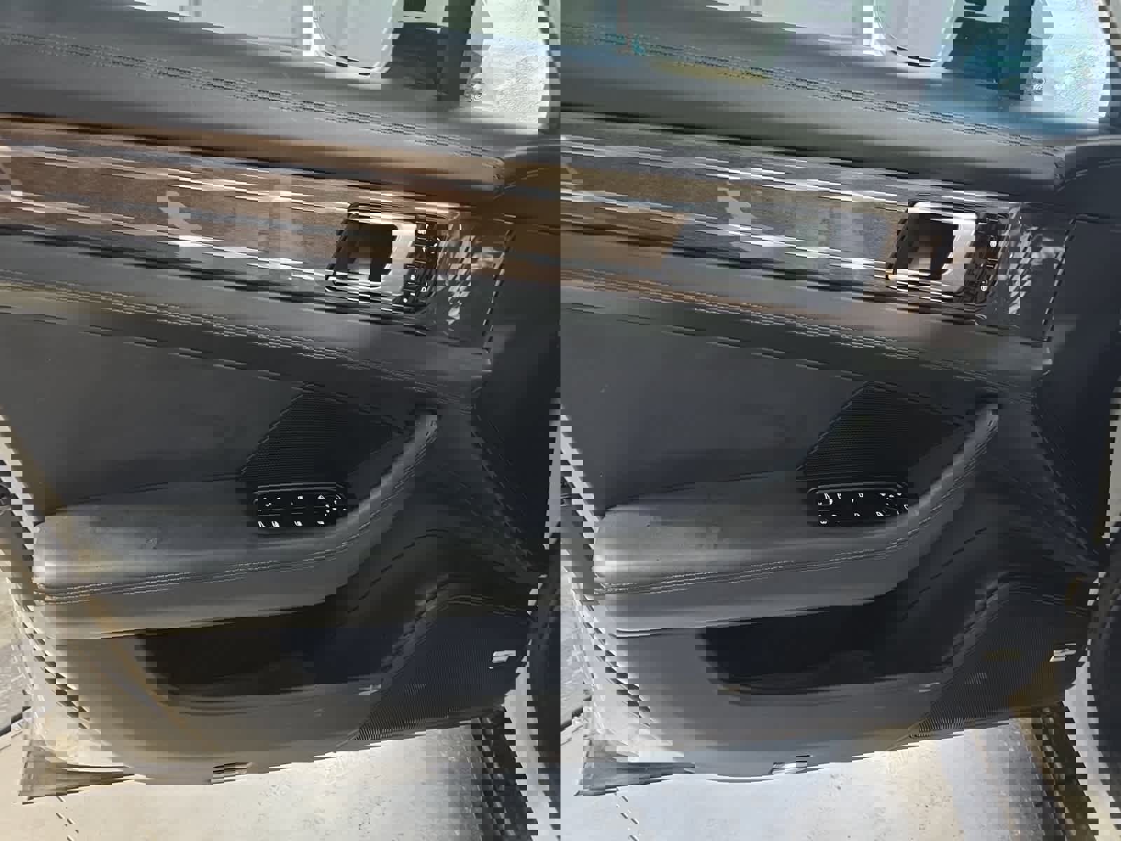 Used 2017 Porsche Panamera Turbo image 19