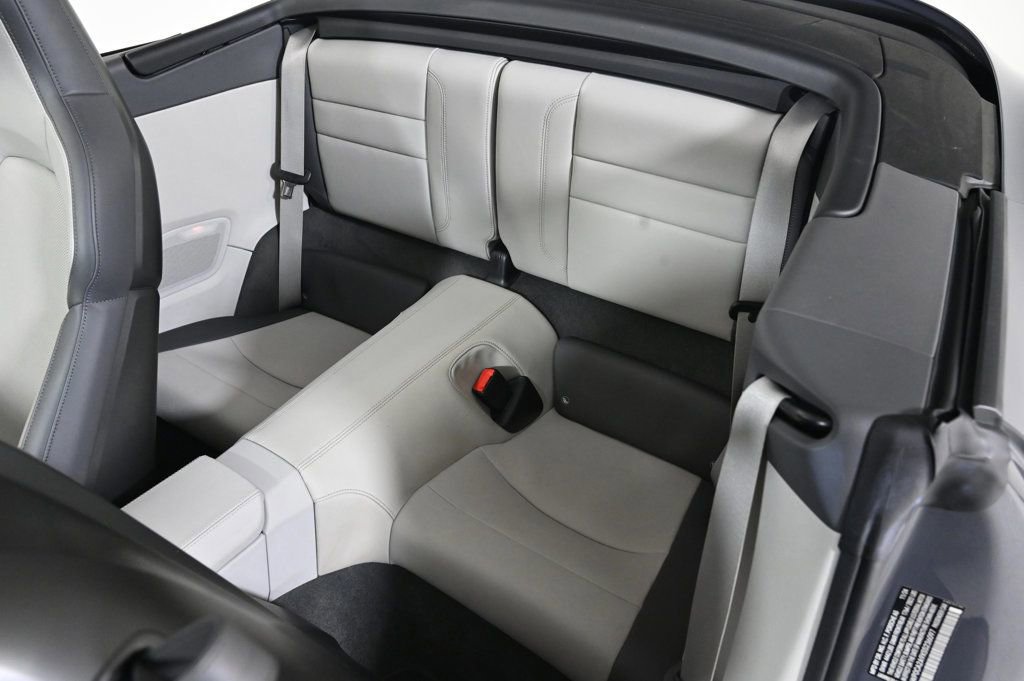 Certified 2025 Porsche 911 Carrera image 18