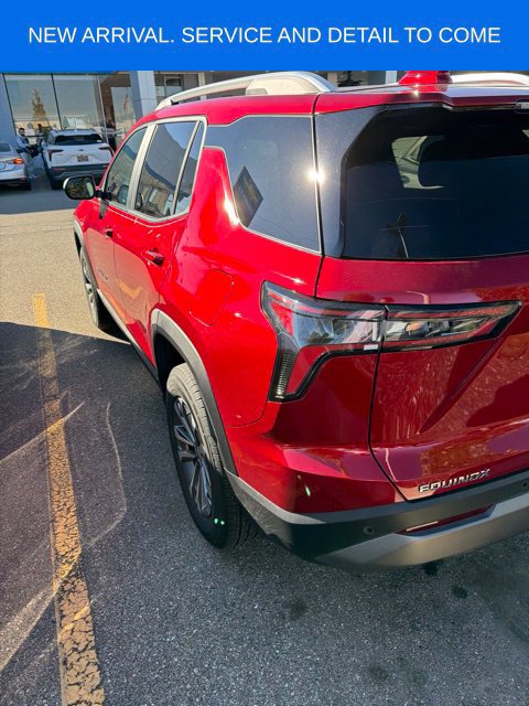 Used 2025 Chevrolet Equinox LT w/ Convenience Package II FWD image 16