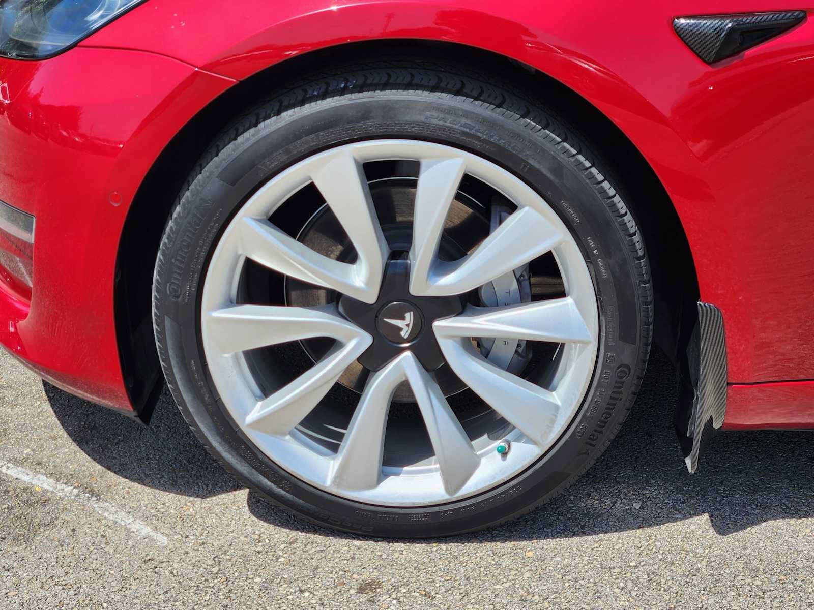 Used 2018 Tesla Model 3 Mid Range RWD image 9