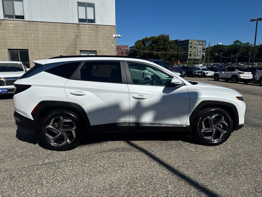 Used 2022 Hyundai Tucson SEL w/ Cargo Package AWD/4WD image 8