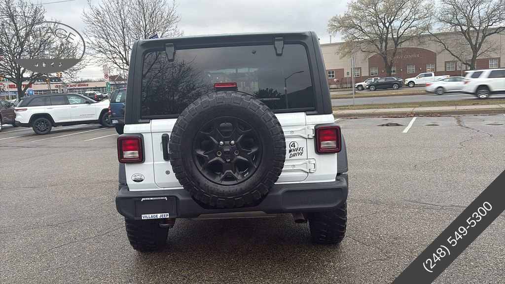 Used 2023 Jeep Wrangler Sport image 31