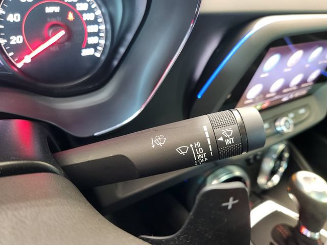 Used 2019 Chevrolet Camaro ZL1 RWD image 24