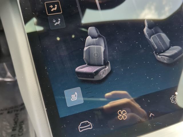 Used 2024 Lucid Air Pure RWD image 24