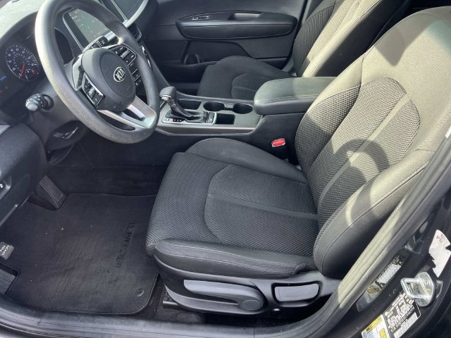 Used 2020 Kia Optima LX FWD image 16
