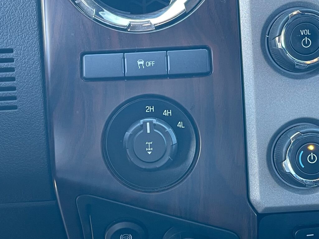 Used 2016 Ford F250 Lariat w/ Lariat Ultimate Package image 15