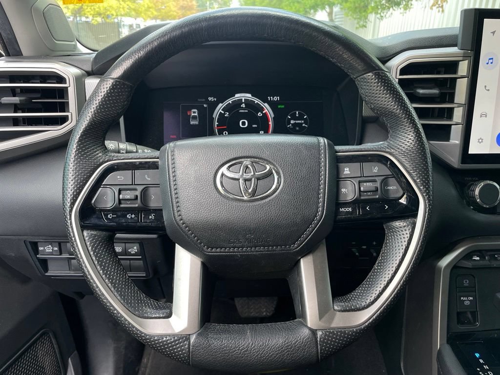 Used 2024 Toyota Tundra Limited AWD/4WD image 14