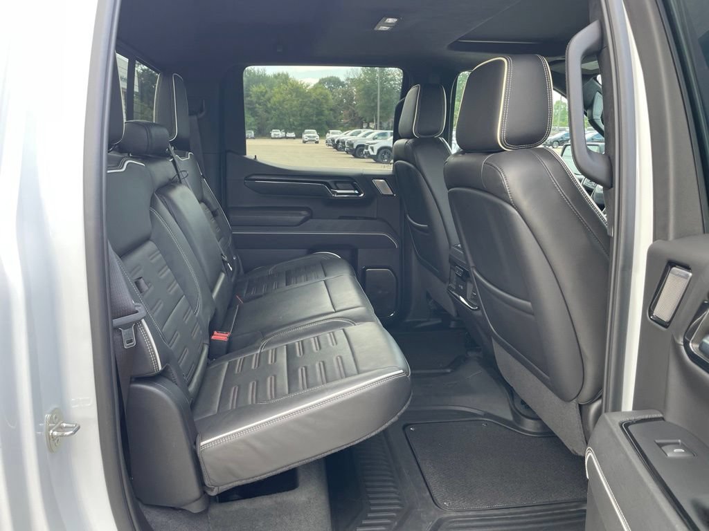 Used 2024 GMC Sierra 1500 AT4X AWD/4WD image 37
