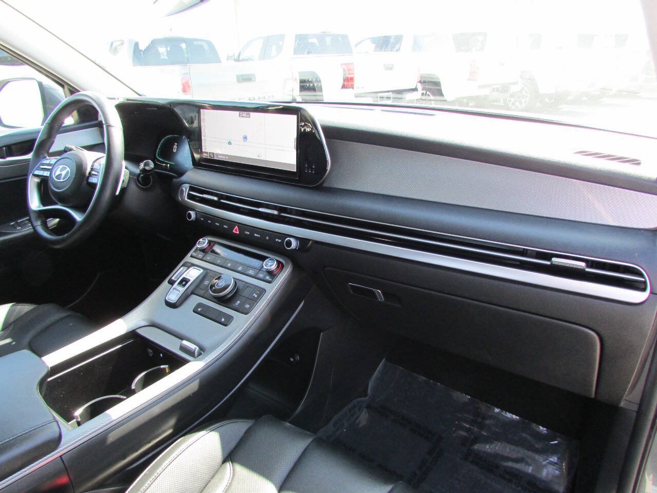 Used 2024 Hyundai Palisade SEL FWD image 18