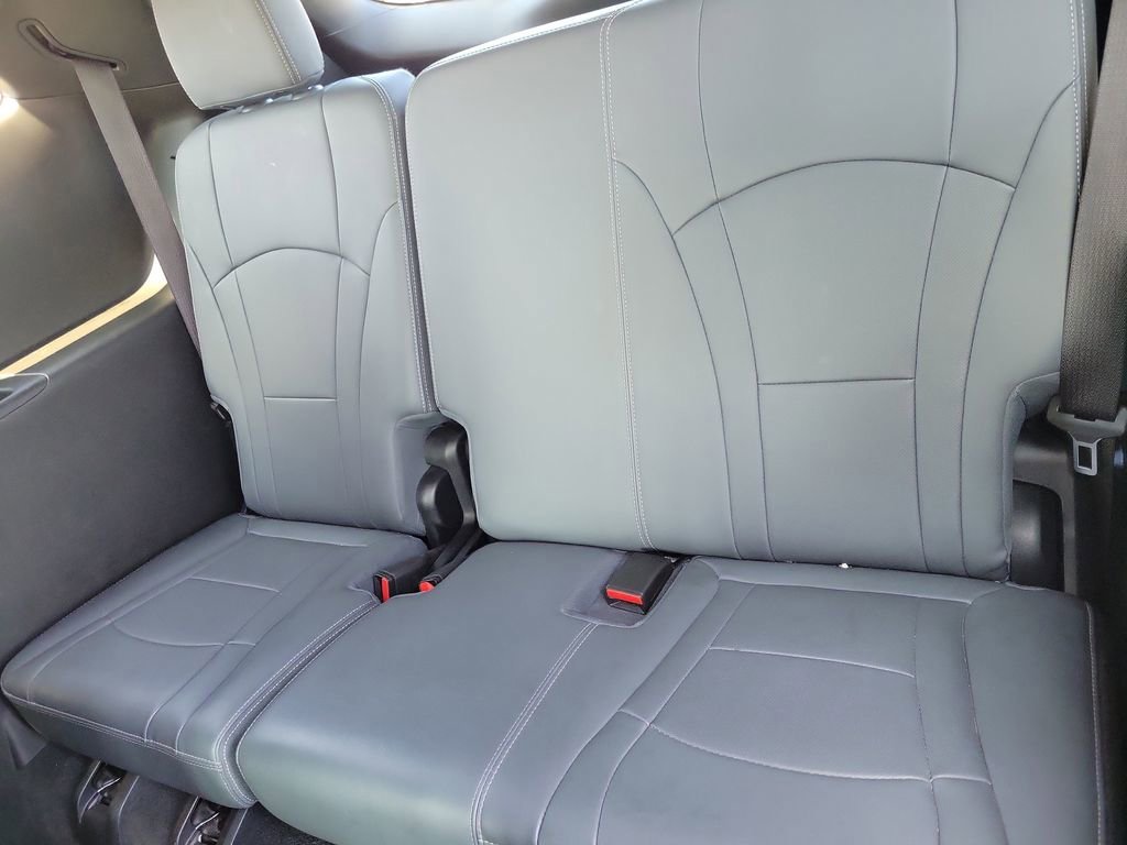 Certified 2023 Buick Enclave Essence w/ Trailering Package, 5000 lbs. AWD/4WD image 12