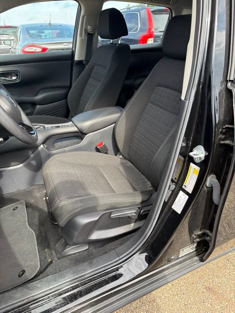 Used 2023 Honda HR-V LX image 5