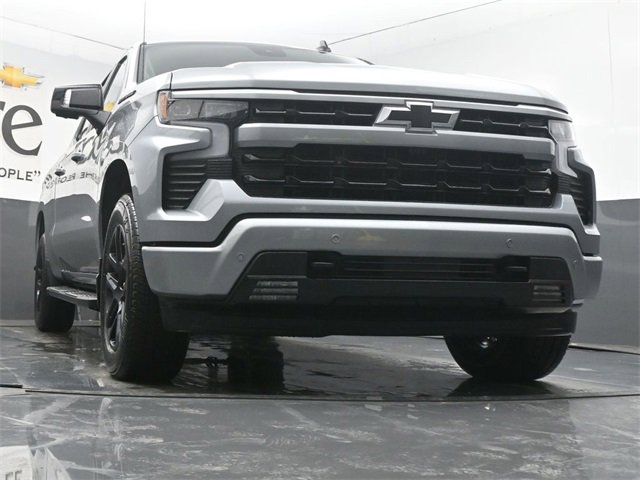 New 2026 Chevrolet Silverado 1500 RST w/ Dark Appearance Package image 3