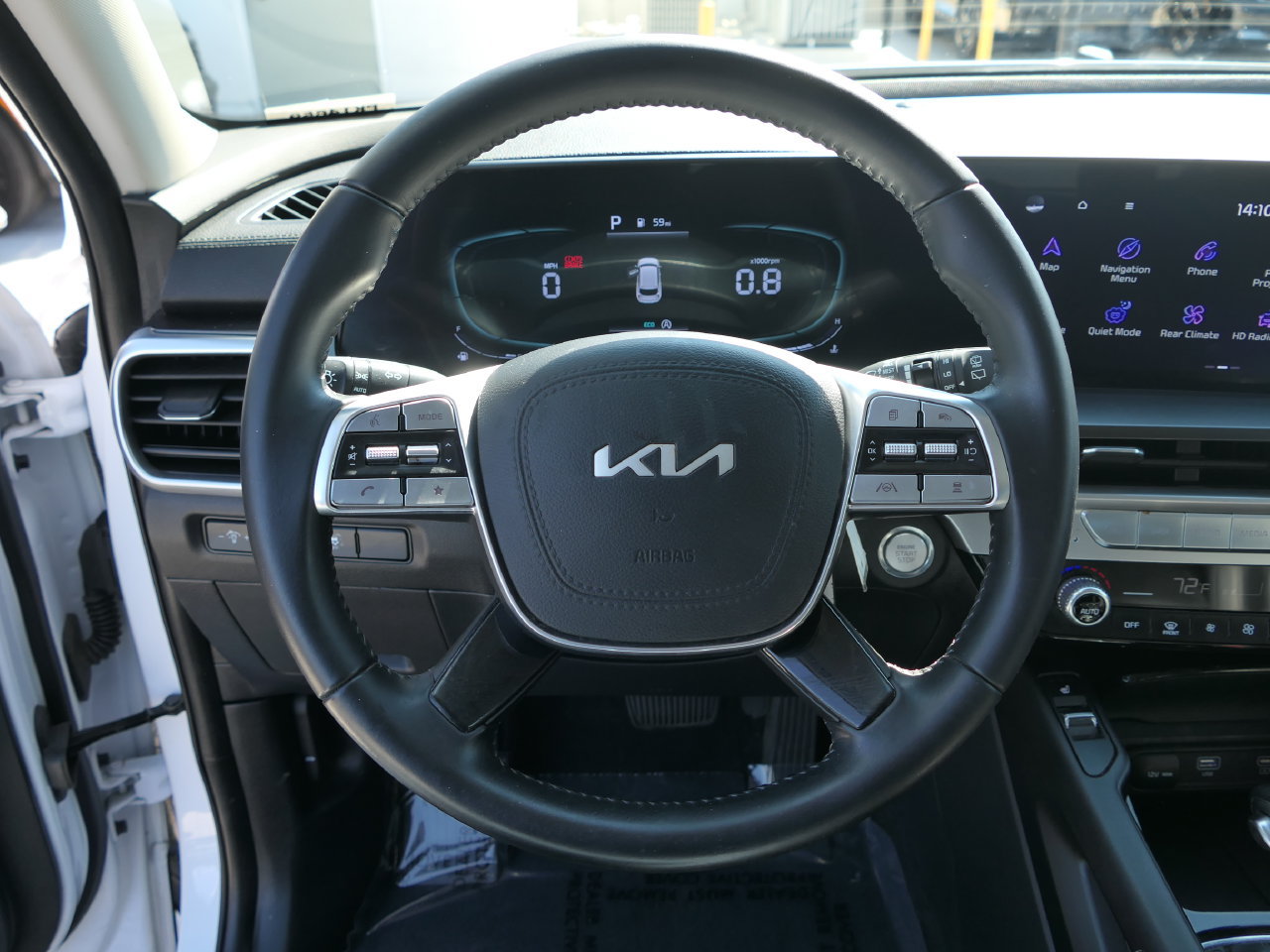 Certified 2024 Kia Telluride S w/ S Sunroof Package FWD image 17