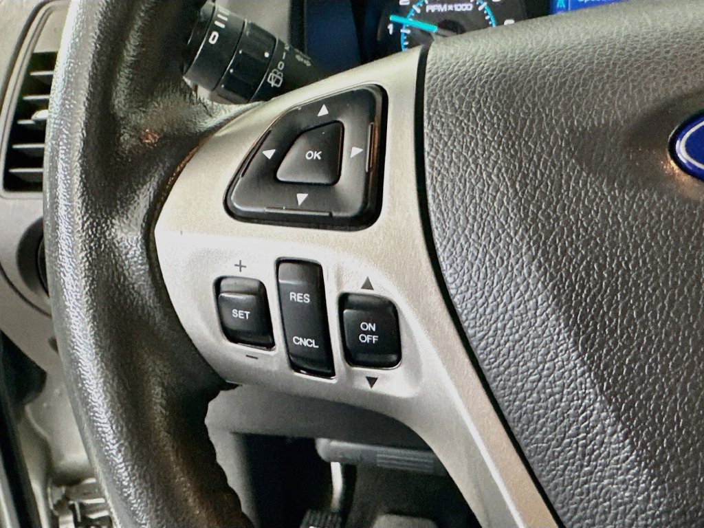 Used 2019 Ford Flex SE FWD image 23