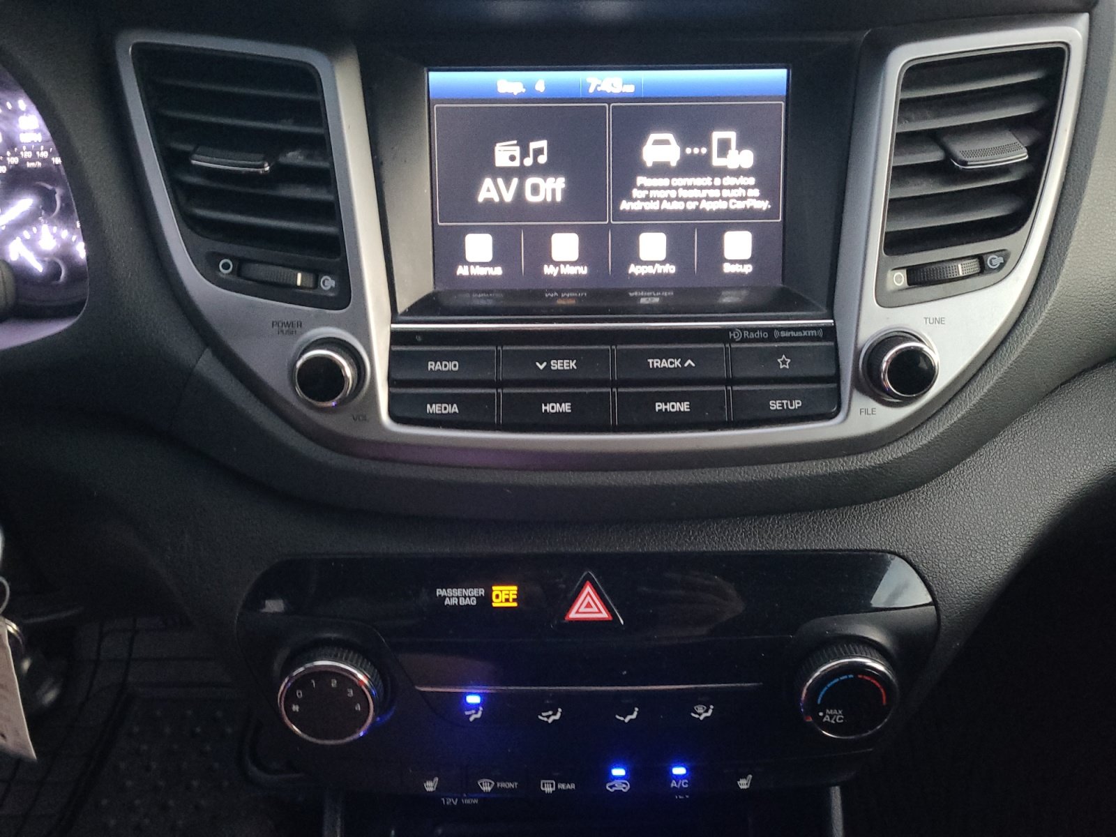 Used 2018 Hyundai Tucson SEL FWD image 18