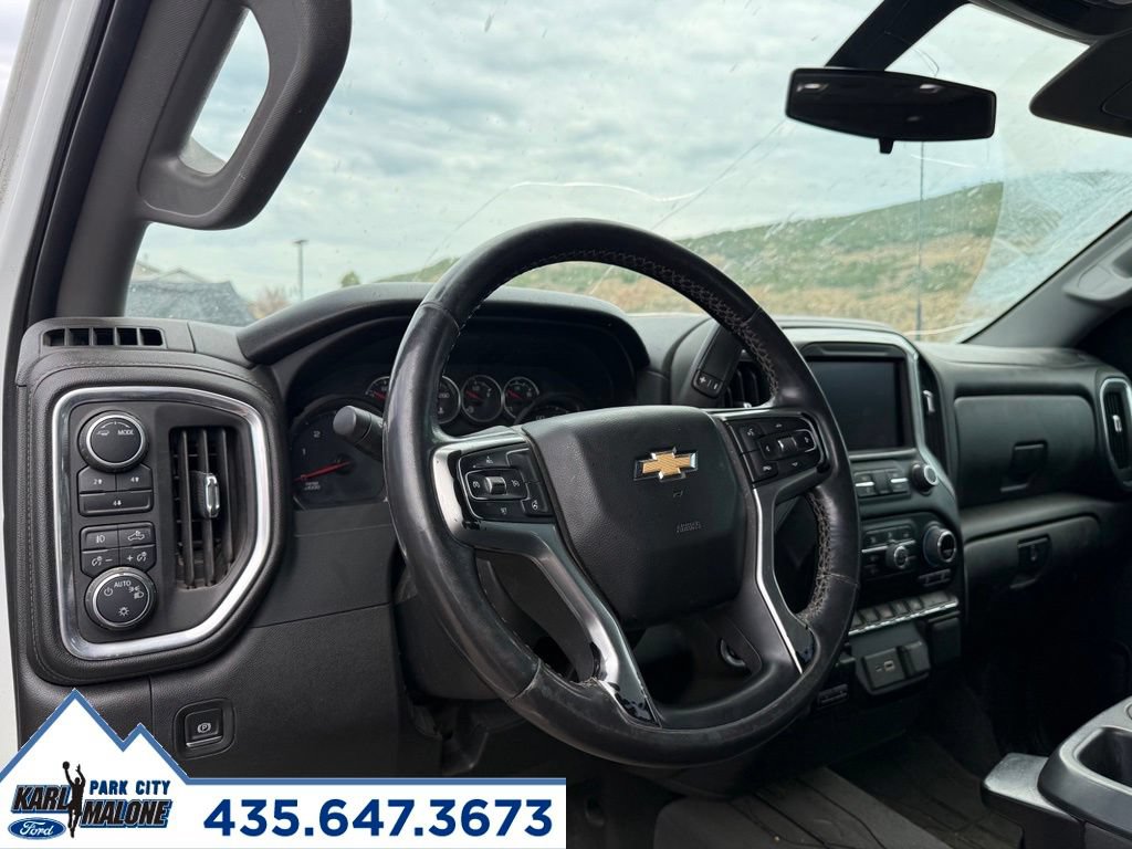 Used 2022 Chevrolet Silverado 2500 LT w/ Convenience Package AWD/4WD image 11