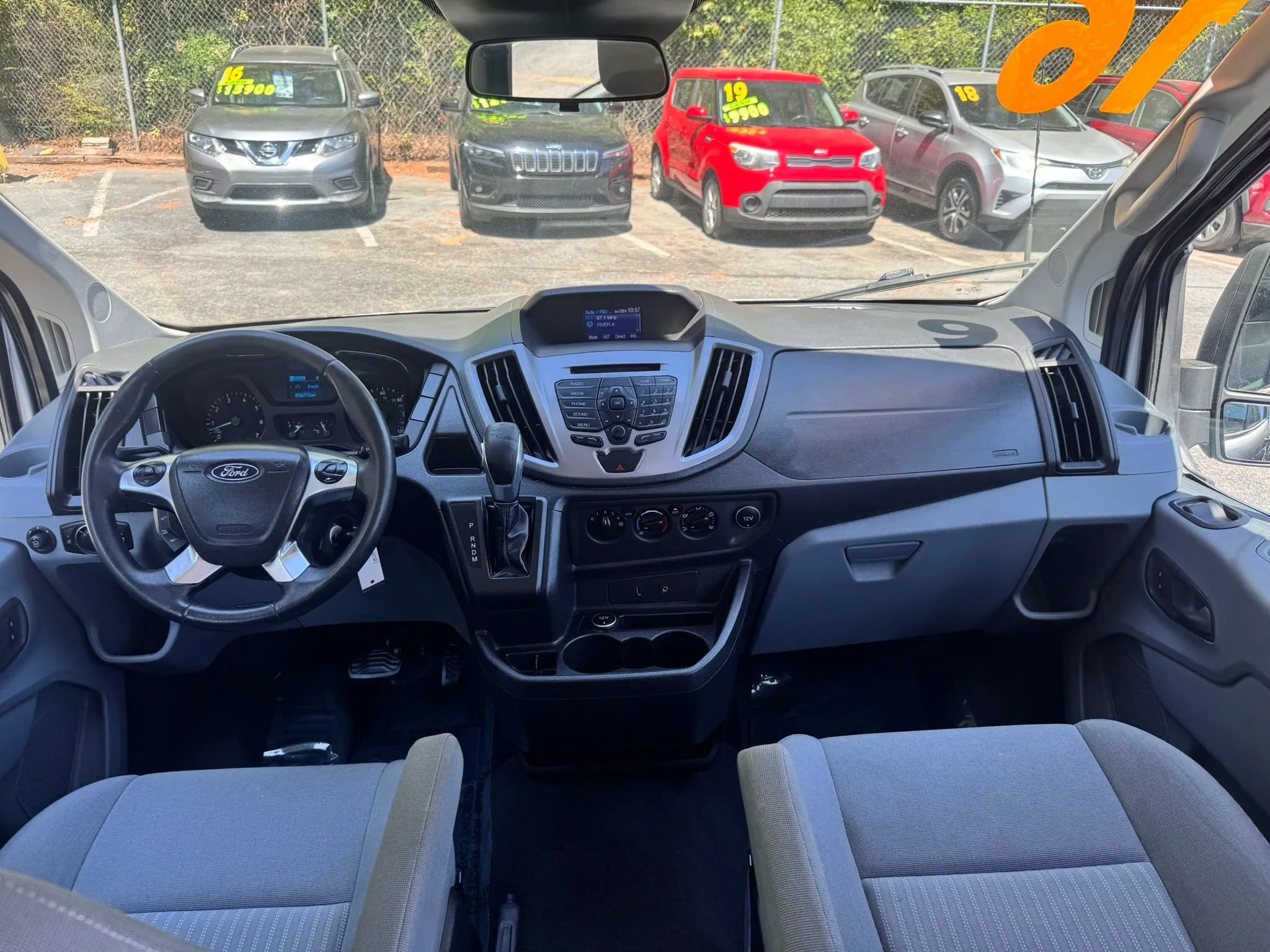 Used 2016 Ford Transit 350 XLT RWD image 14