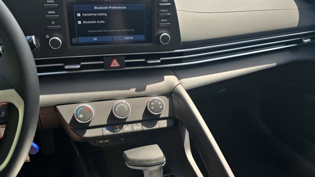 New 2026 Hyundai Elantra SE FWD image 21