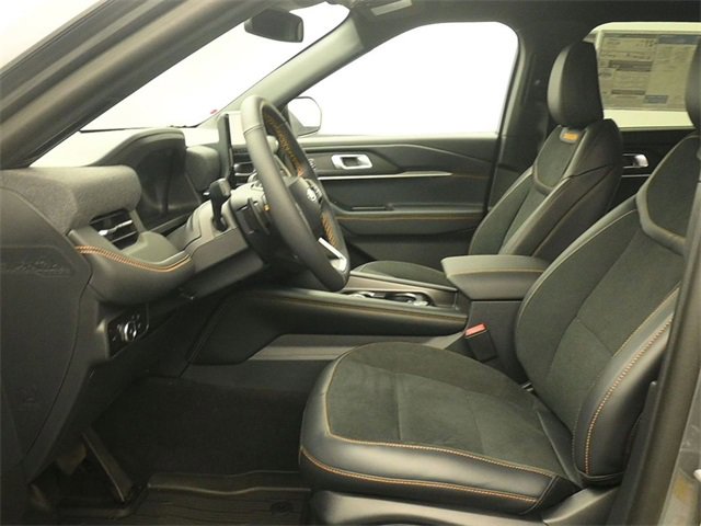 New 2026 Ford Explorer Tremor w/ Tremor Convenience Package image 11