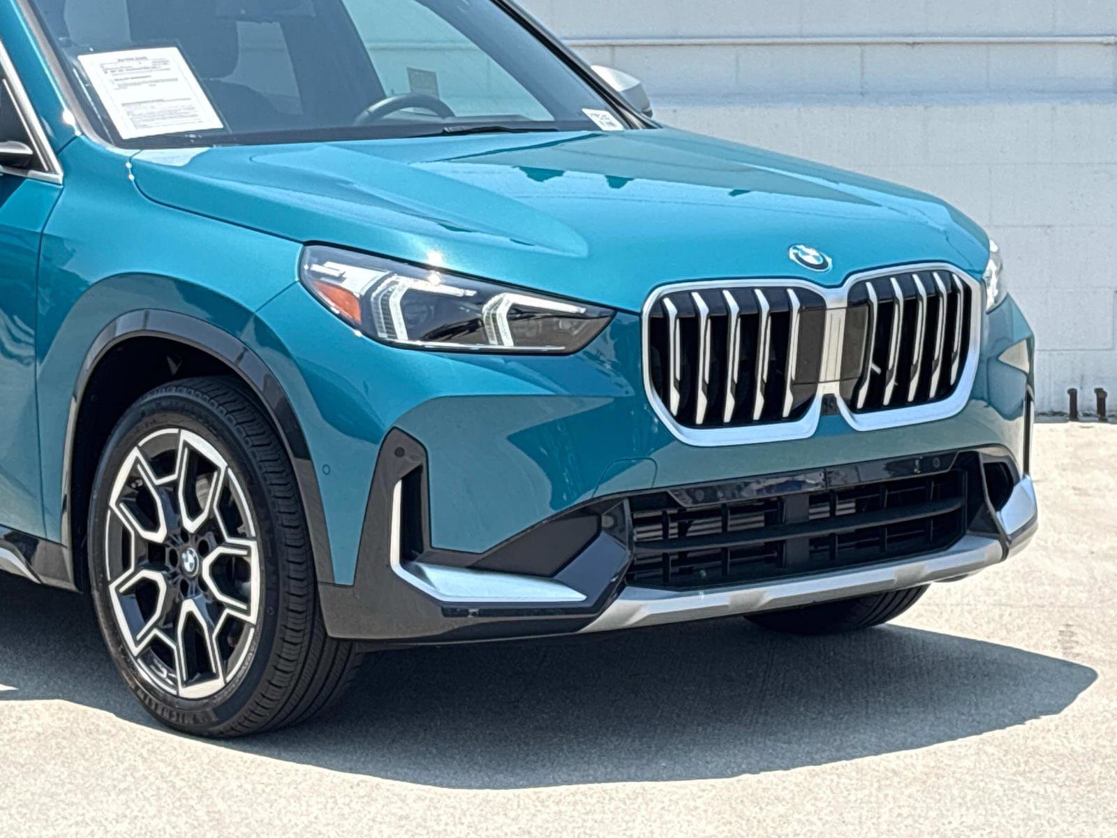 Used 2024 BMW X1 xDrive28i image 2