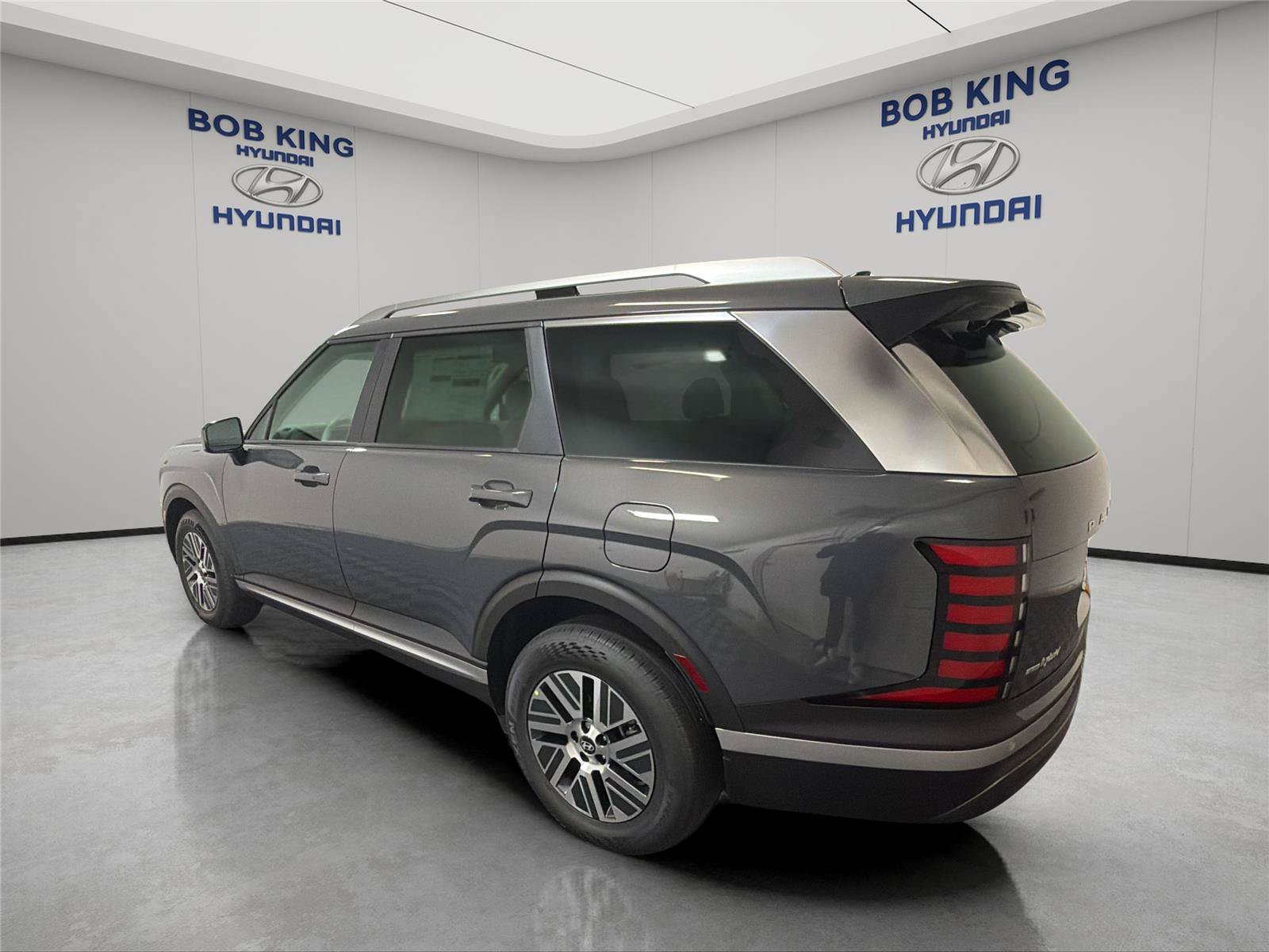 New 2026 Hyundai Palisade FWD Hybrid image 3