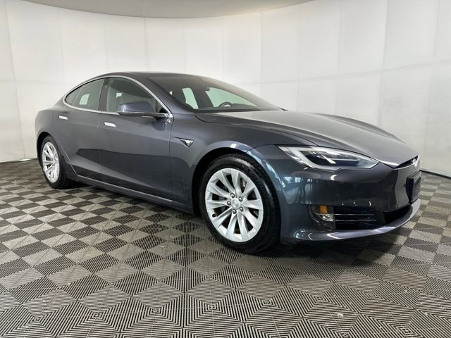 Used 2018 Tesla Model S 75D image 2