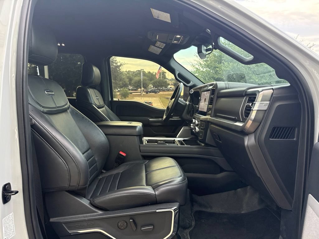 Used 2025 Ford F250 Platinum AWD/4WD image 12