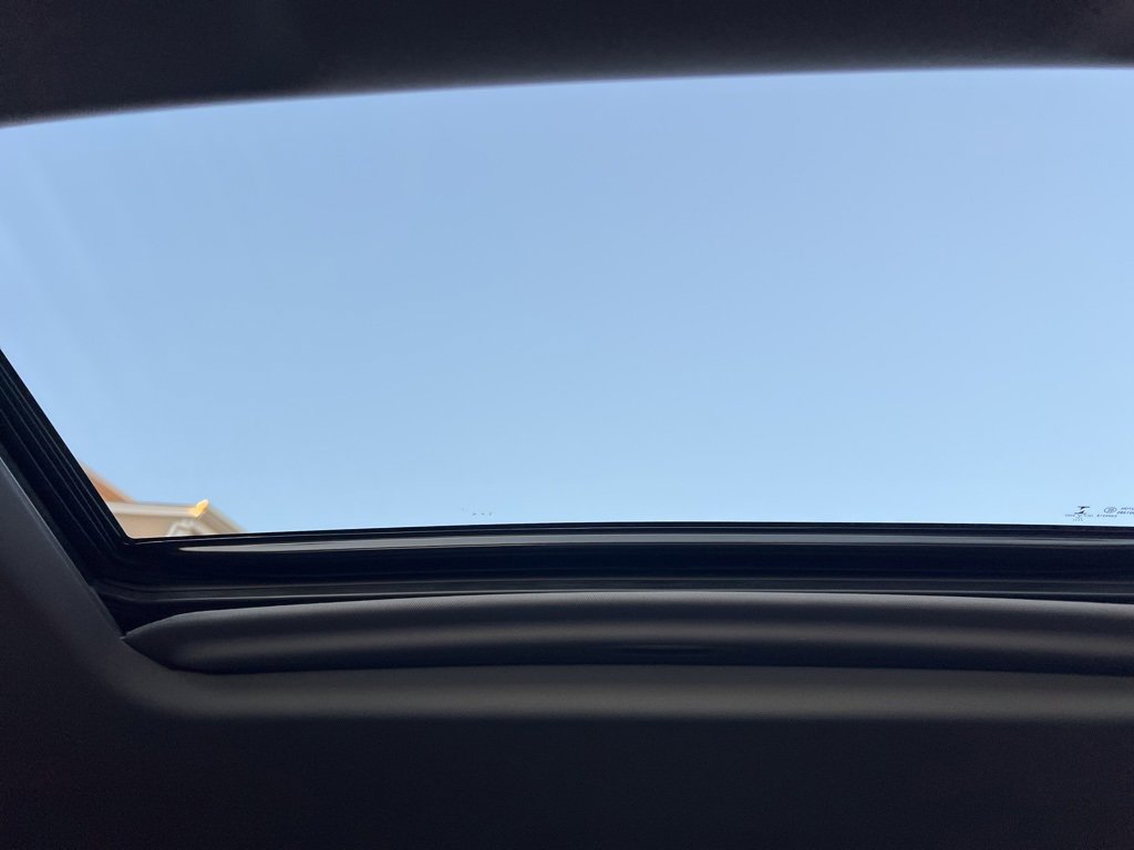 Used 2021 GMC Sierra 1500 SLT w/ SLT Premium Package image 23