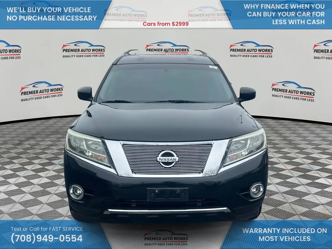 Used 2013 Nissan Pathfinder SL image 2