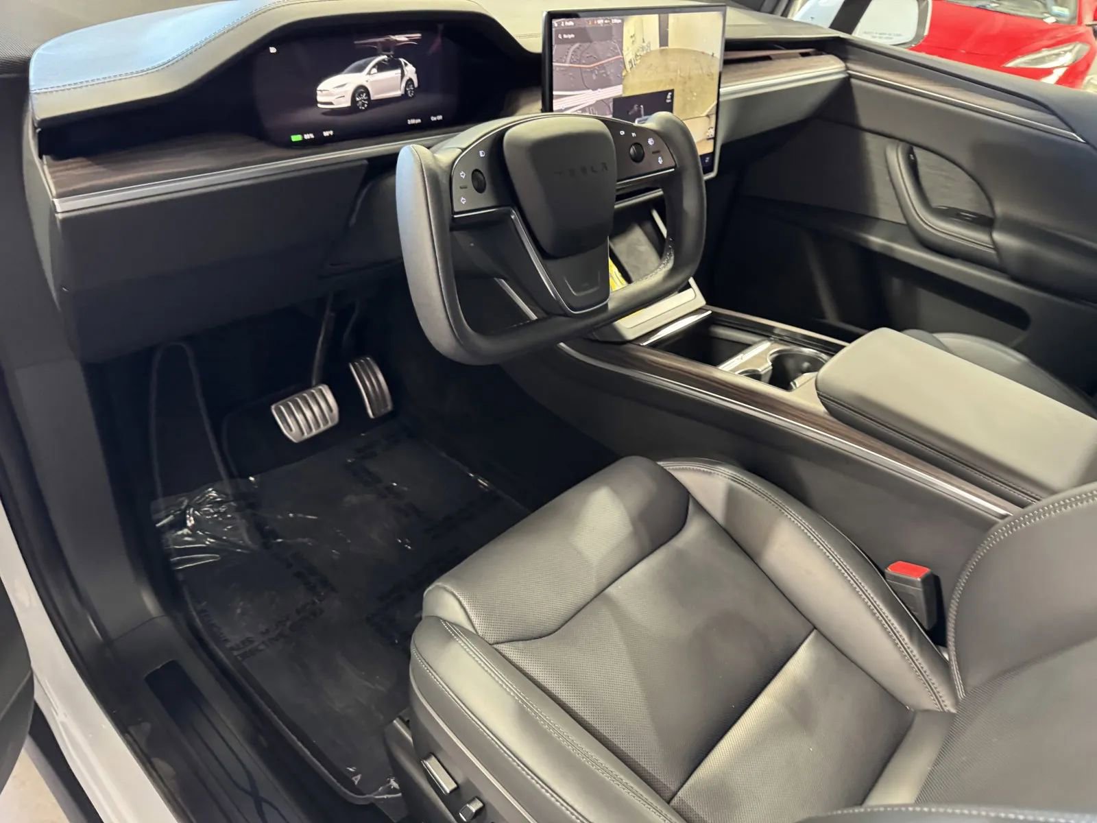 Used 2024 Tesla Model X AWD/4WD image 11
