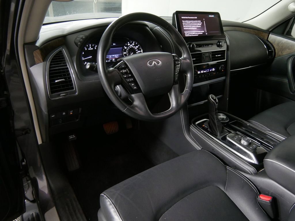 Used 2024 INFINITI QX80 Premium Select w/ Cargo Package image 13