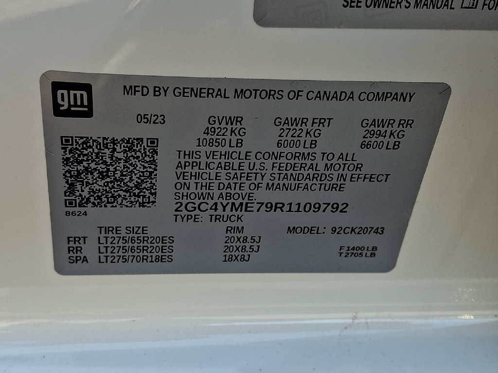 Used 2024 Chevrolet Silverado 2500 Custom w/ Custom Value Package AWD/4WD image 28