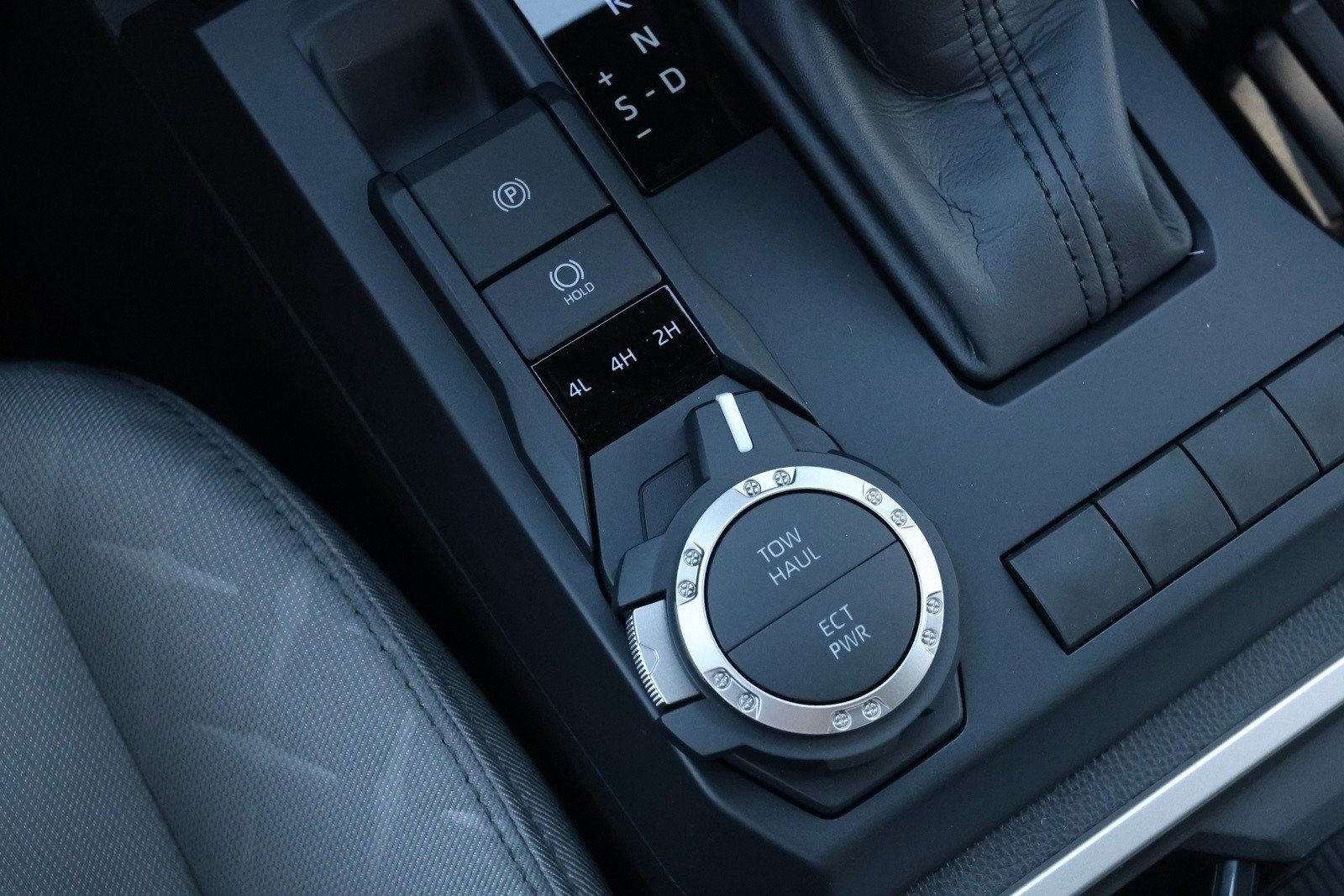 New 2025 Toyota Tacoma SR5 image 15