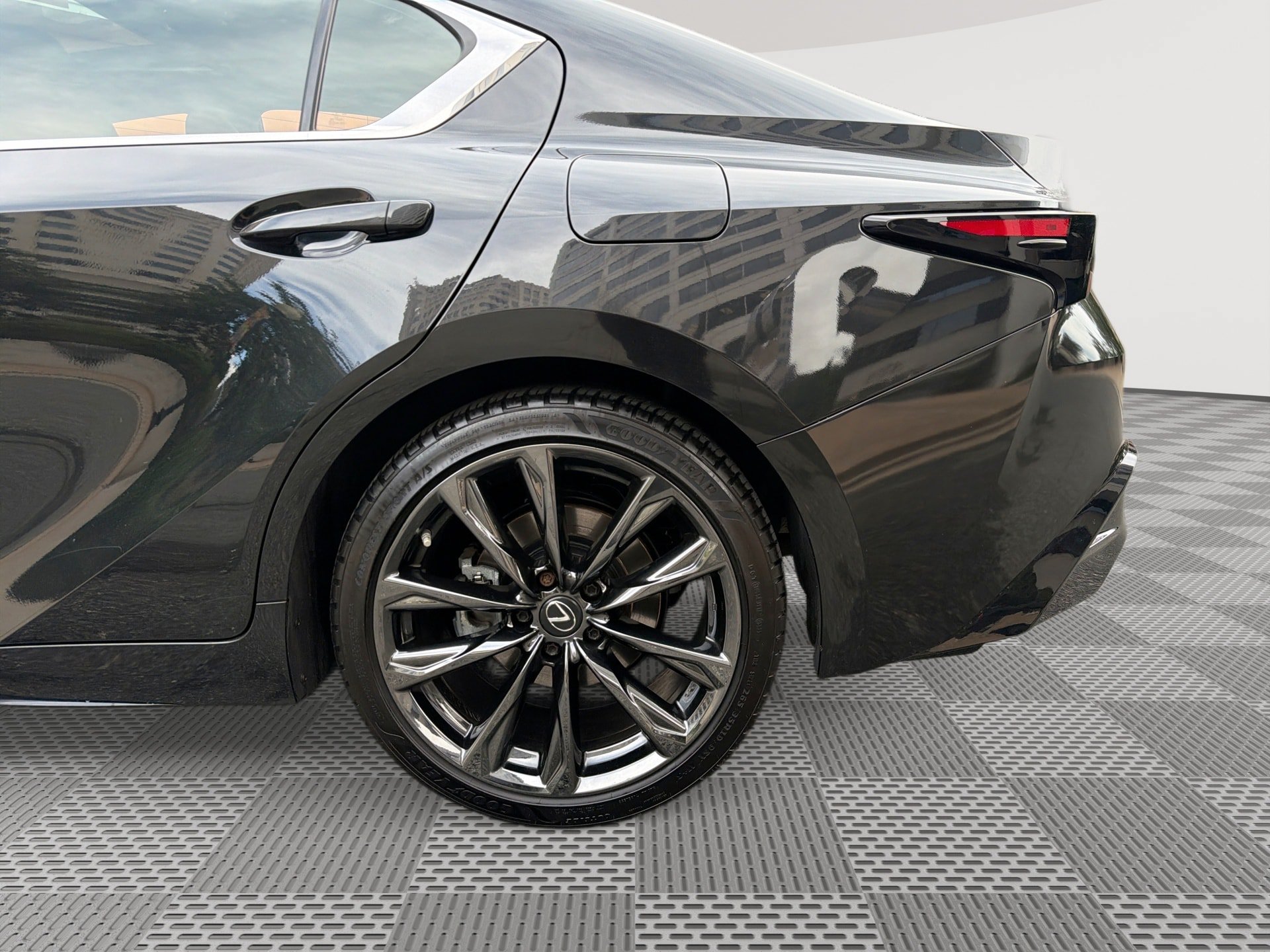 Used 2021 Lexus IS 350 F Sport AWD/4WD image 28