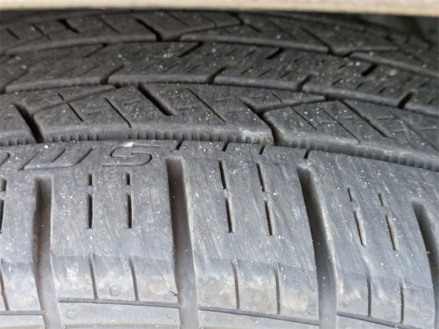 Used 2023 Hyundai Palisade Limited w/ Cargo Package image 11