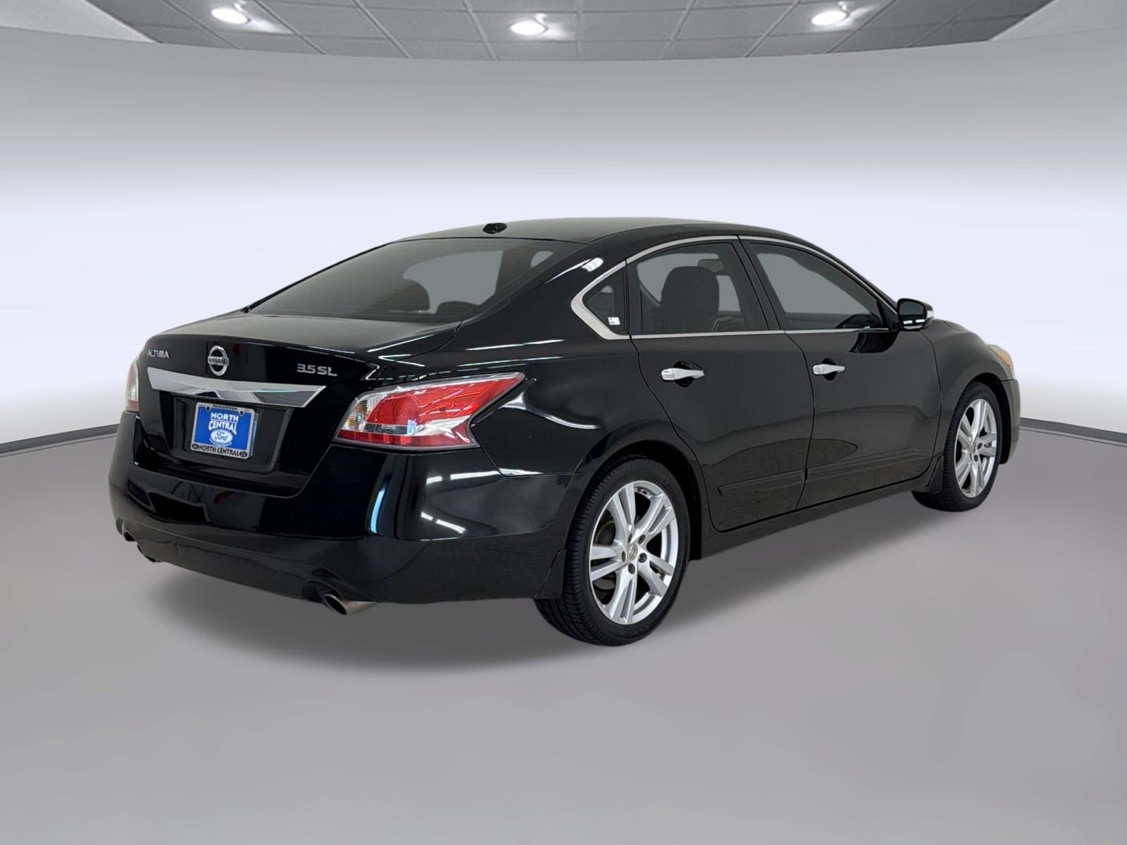 Used 2014 Nissan Altima 3.5 SL w/ Technology Package FWD image 9