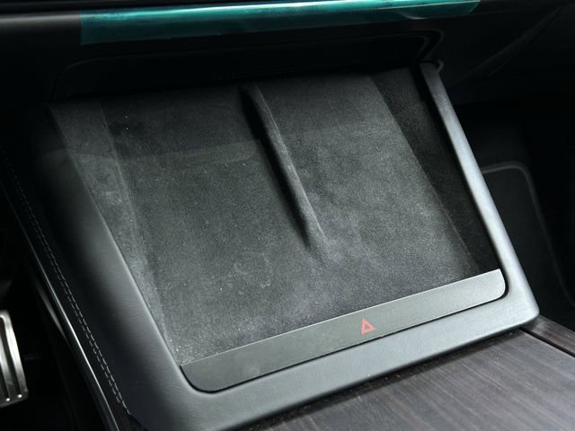 Used 2024 Tesla Model X image 22