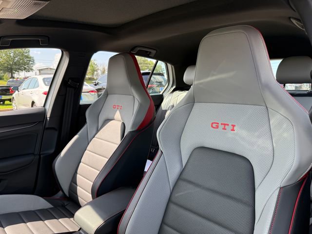 New 2025 Volkswagen GTI SE image 10