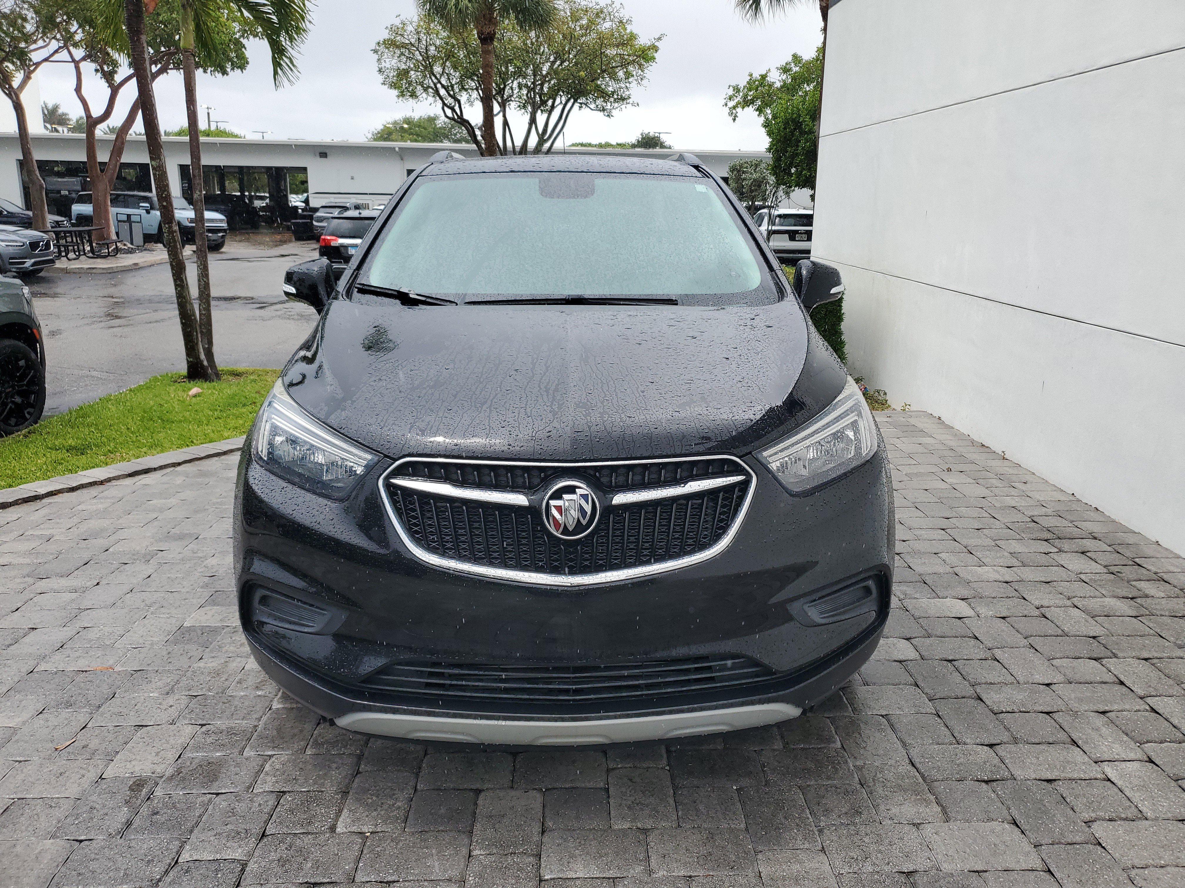 Used 2019 Buick Encore Preferred w/ Safety Package FWD image 2