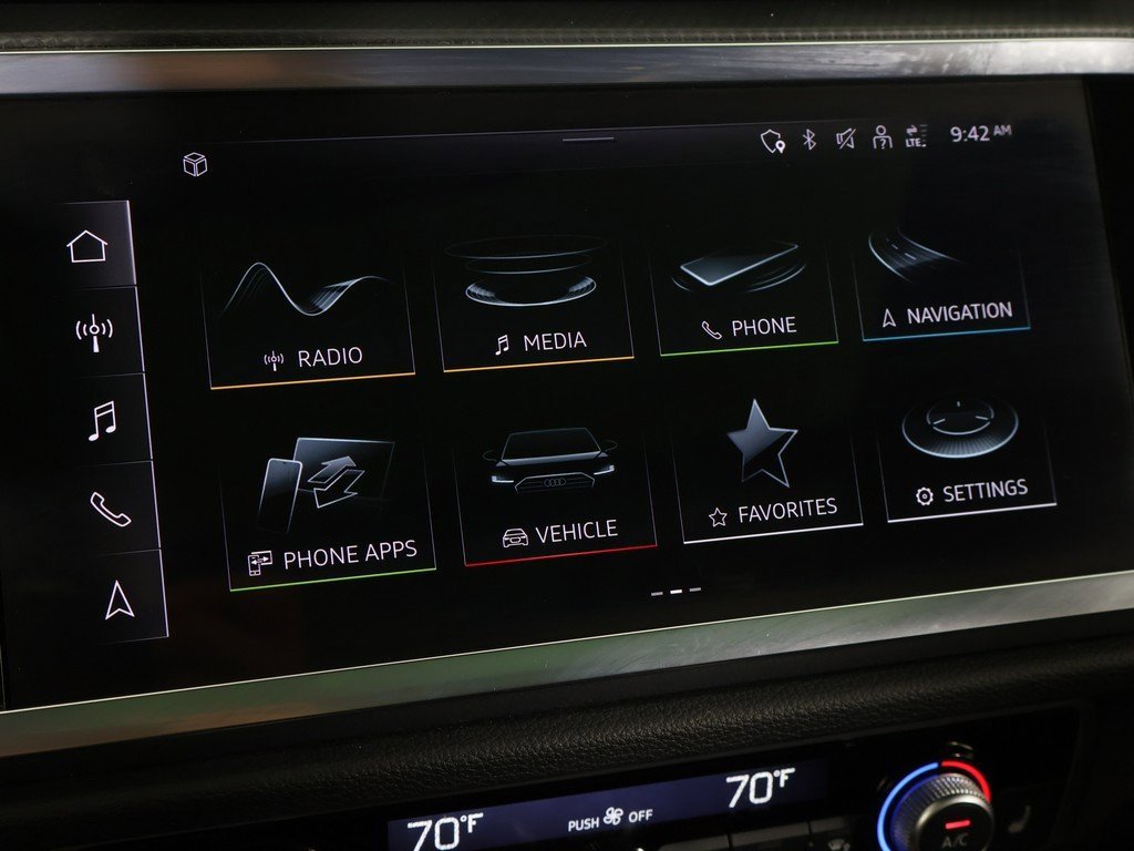 Used 2023 Audi Q3 2.0T Premium Plus w/ Premium Plus Package image 47