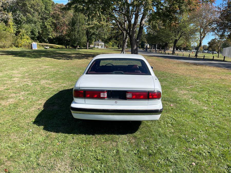 Used 1994 Buick Le Sabre Limited FWD image 35