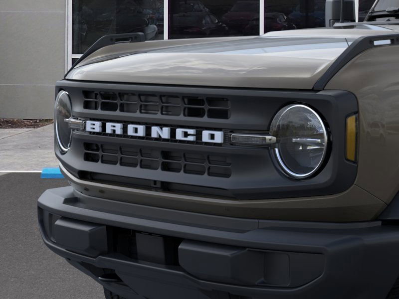 New 2025 Ford Bronco 4-Door image 19